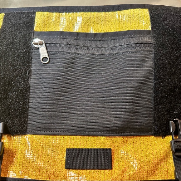 Green Guru Messenger bag made from recycled material - Picture 5 of 10